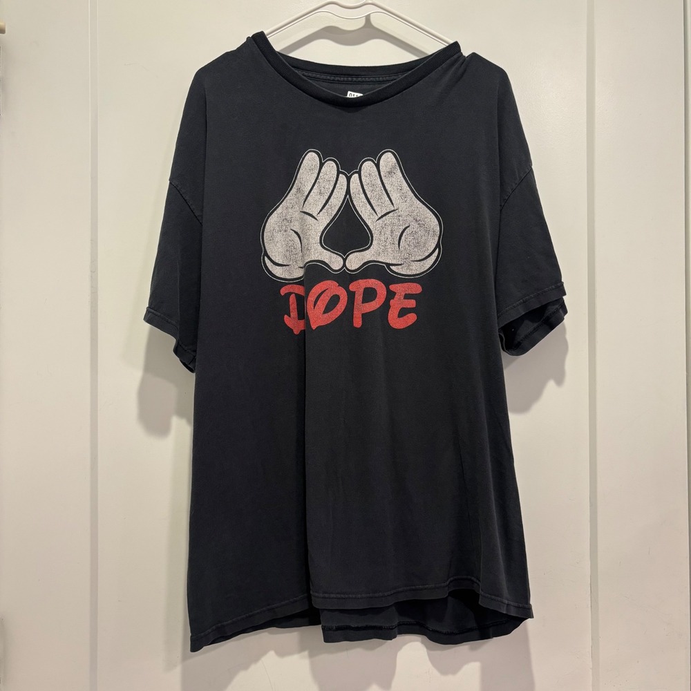 Dope Couture Mickey Hands Graphic T-Shirt Mens XL‎ Black Streetwear Disney Font